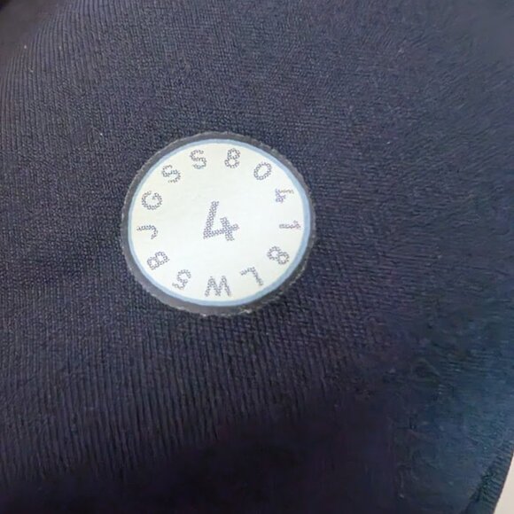 Fast and Free High-Rise 7/8 Tight, Sz 4, Black NWT - Picture 6 of 7